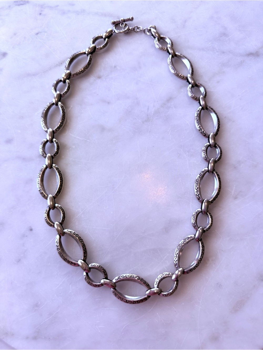 Brighton Retired Alta Silver-Plated Etched Oval Link Necklace